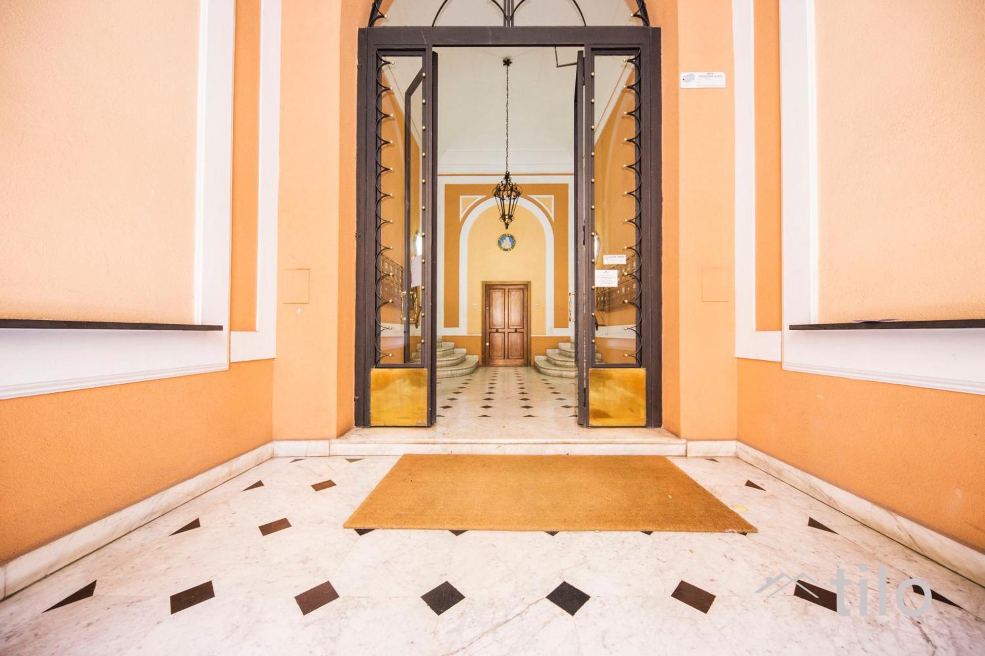 City Center, 2Br, Free Wifi & Netflix By Tilo Genova Esterno foto